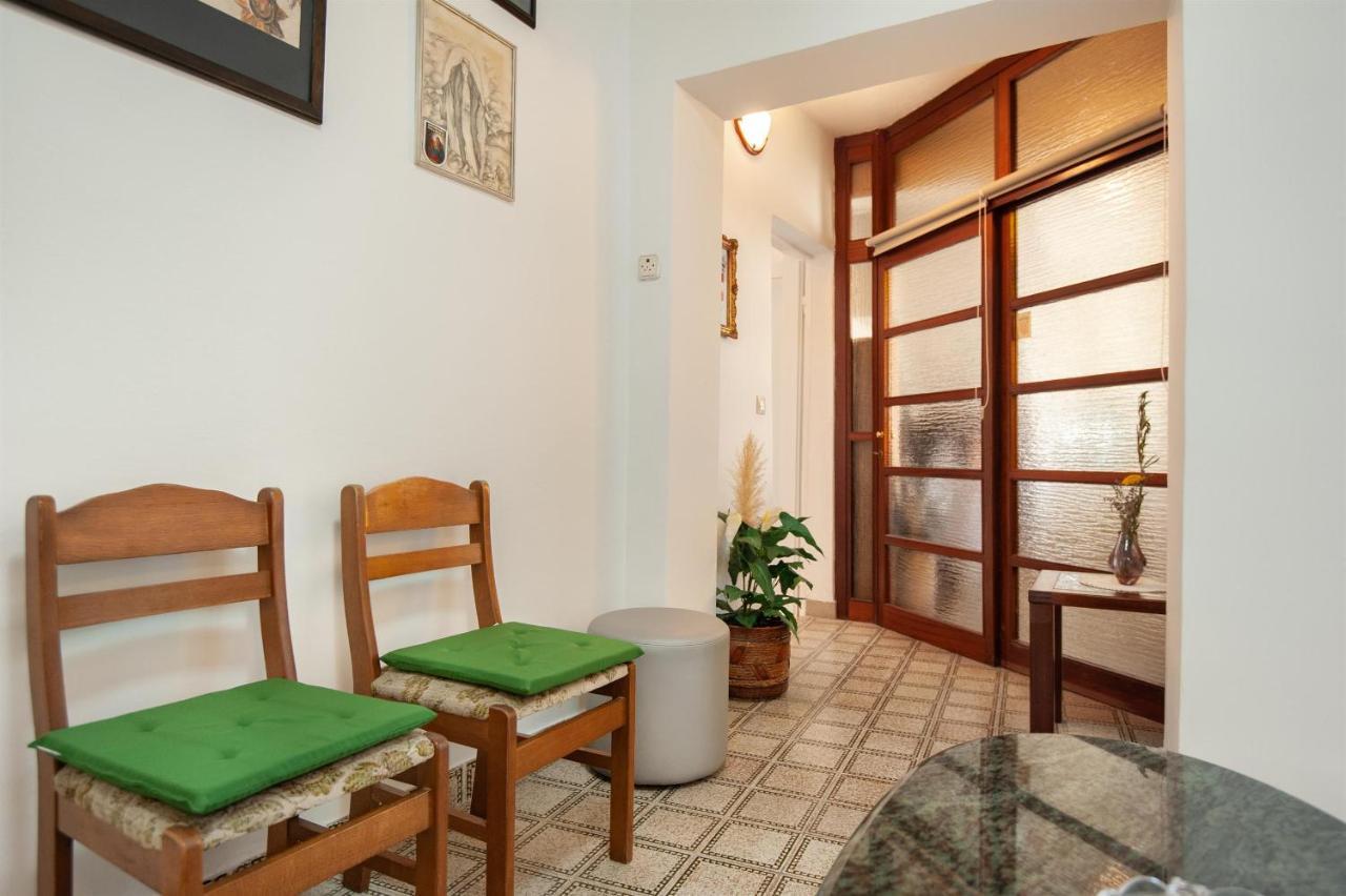 Apartments Antonija Omiš Extérieur photo
