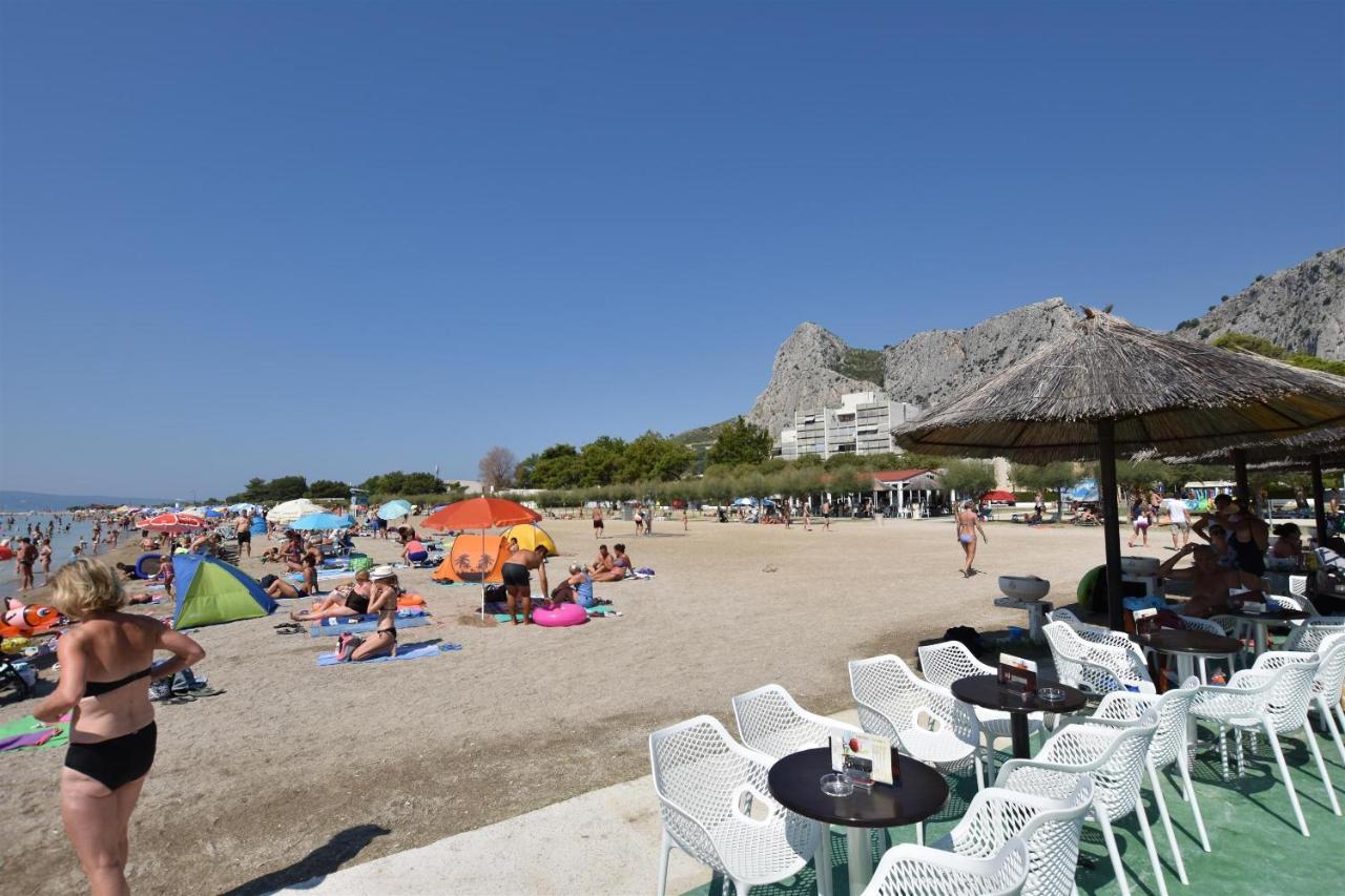 Apartments Antonija Omiš Extérieur photo