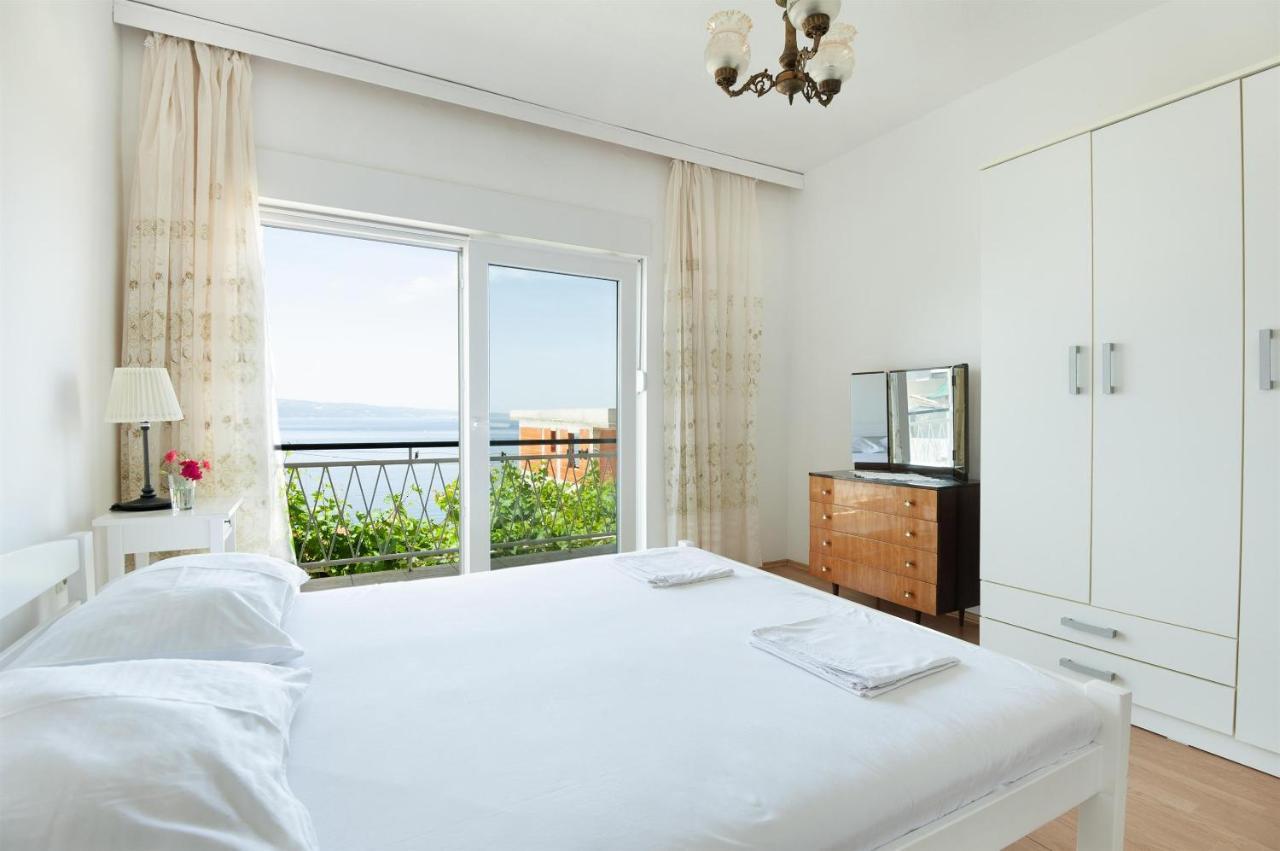 Apartments Antonija Omiš Extérieur photo